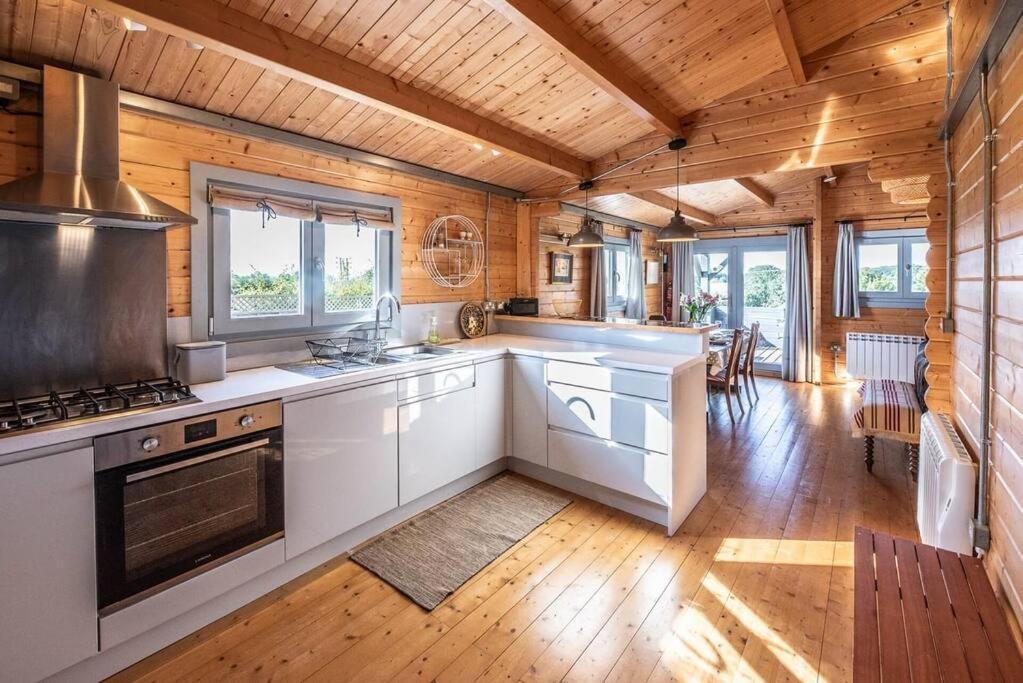 The Cabin, Parham ウッドブリッジ エクステリア 写真